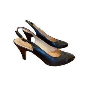 Vintage Salvatore Ferragamo Black Leather Slingback Heels with Ribbon Detail Siz